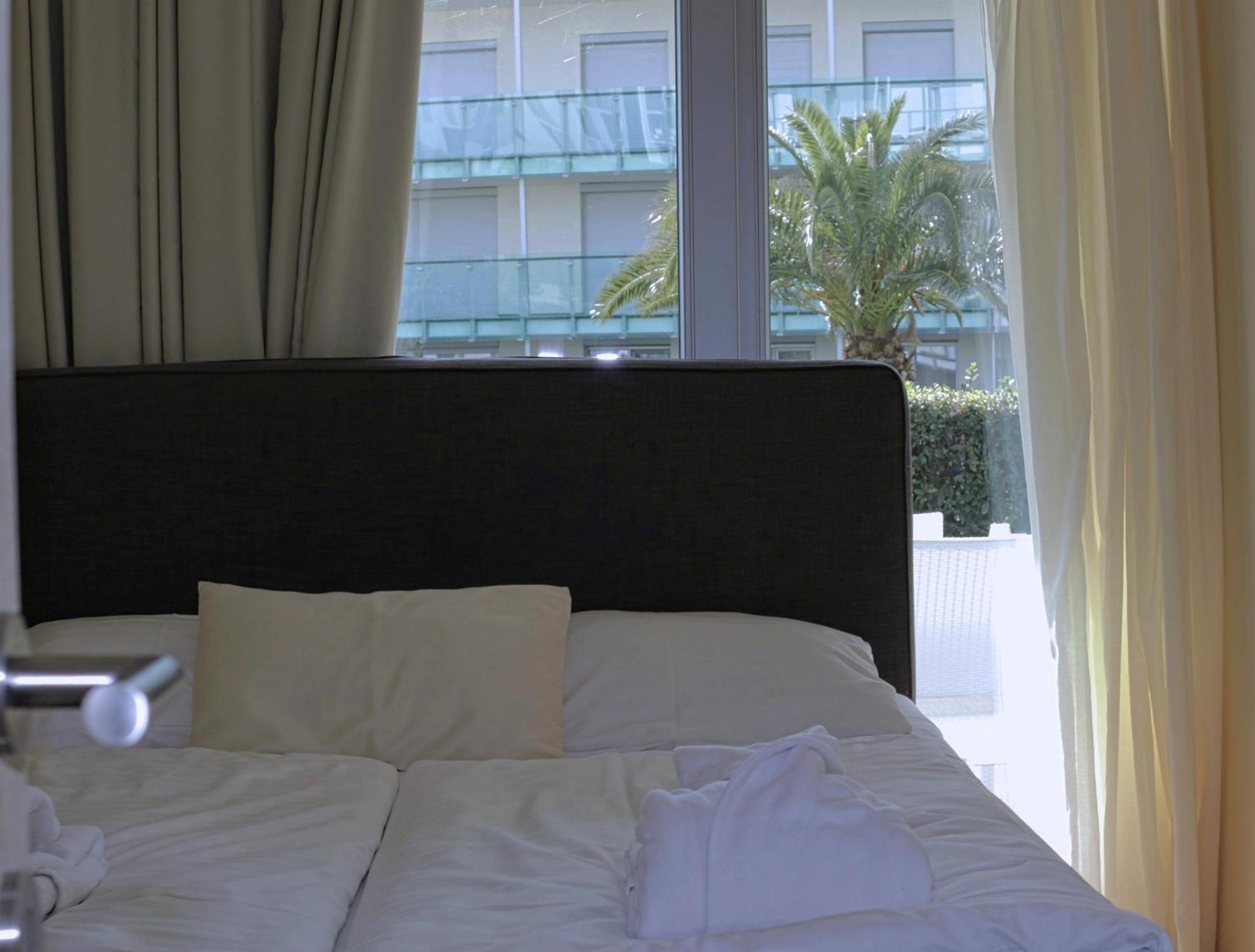 Nikola Luxury Apartments Senia Petrcane Esterno foto